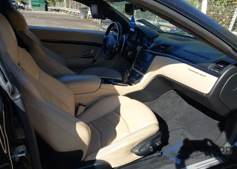 2015 Maserati Granturismo Mc/Mc Centennial/Sport z USA, uszkodzony, nr VIN ZAM45VLA5F0127576